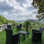 Cozy In With Wifi Apartment