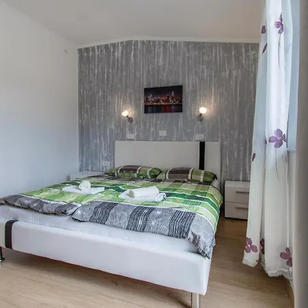 Cozy In With Wifi Apartman Piran
